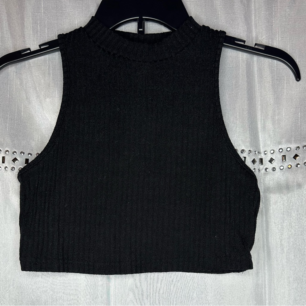 Black SHEIN cropped tank top